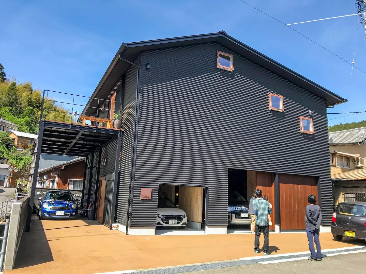 住宅地の特性を活かした、明るく快適な住まい